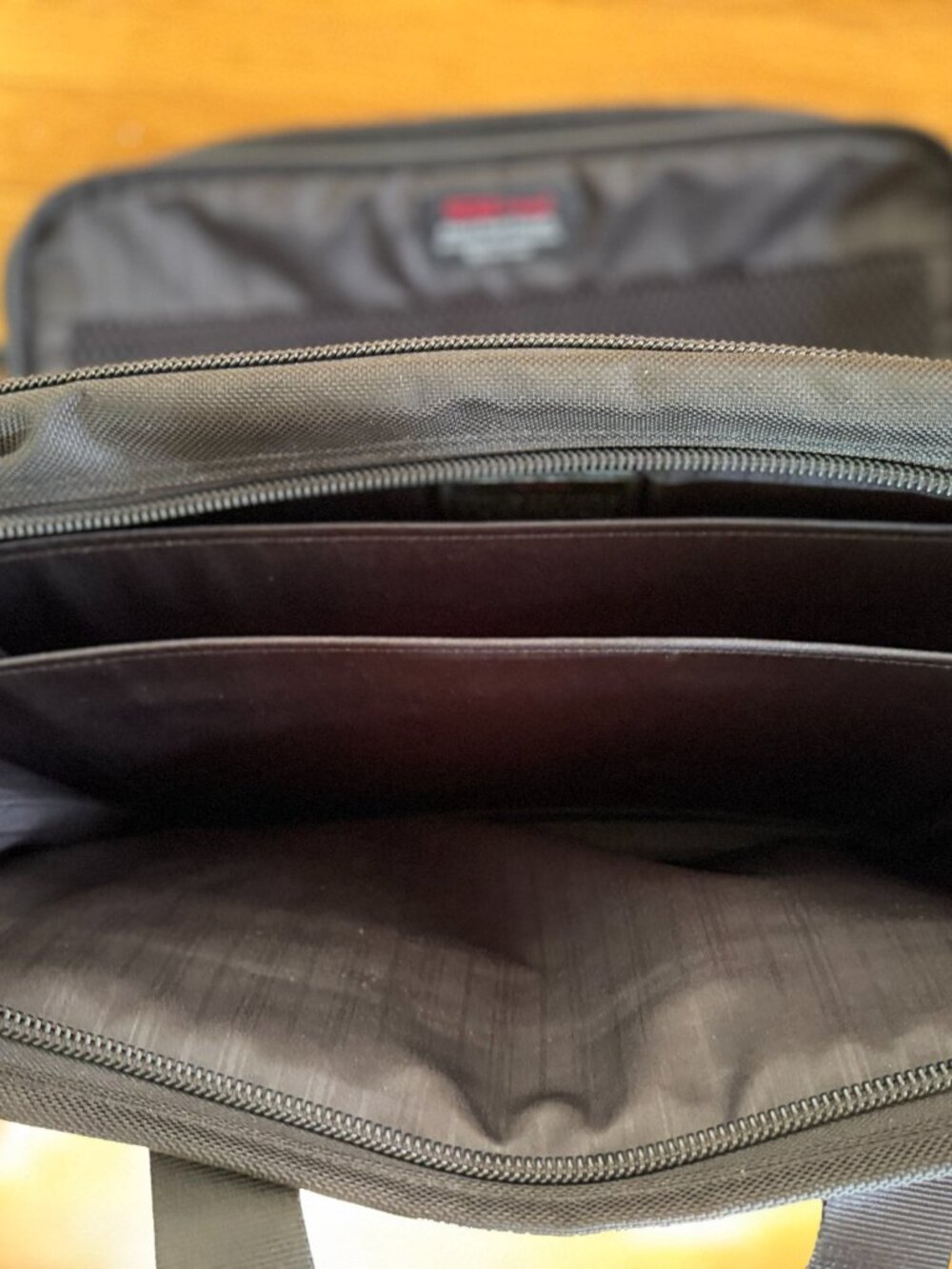 Tumi Alpha Black Ballistic Nylon Briefcase 26145DH - Picture 5 of 5
